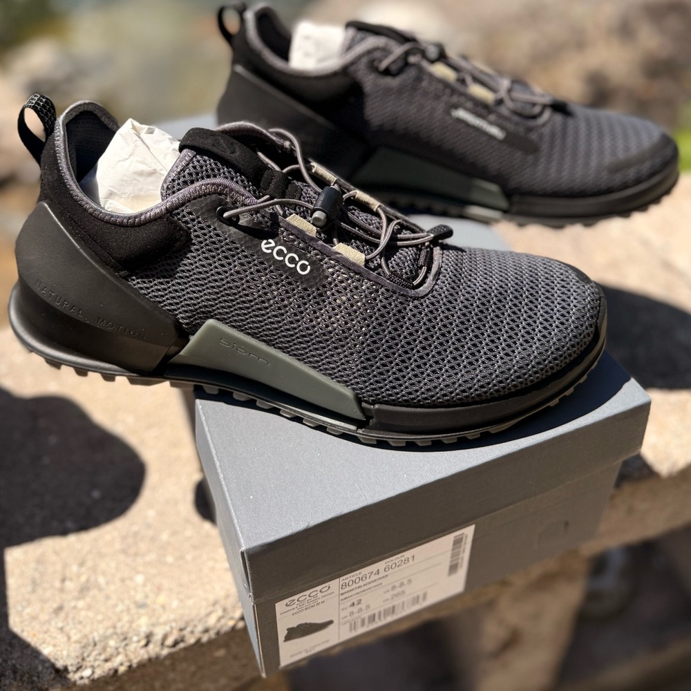 ECCO Biom 2.0 Men’s Textile Sneaker Men’s 8/8.5 EU 42